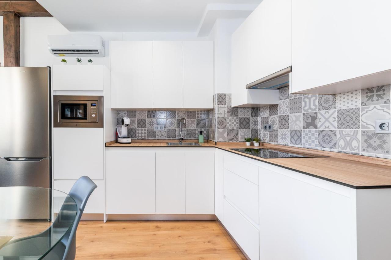 Wekey Homes Granada, Mesones Central Suites Екстериор снимка