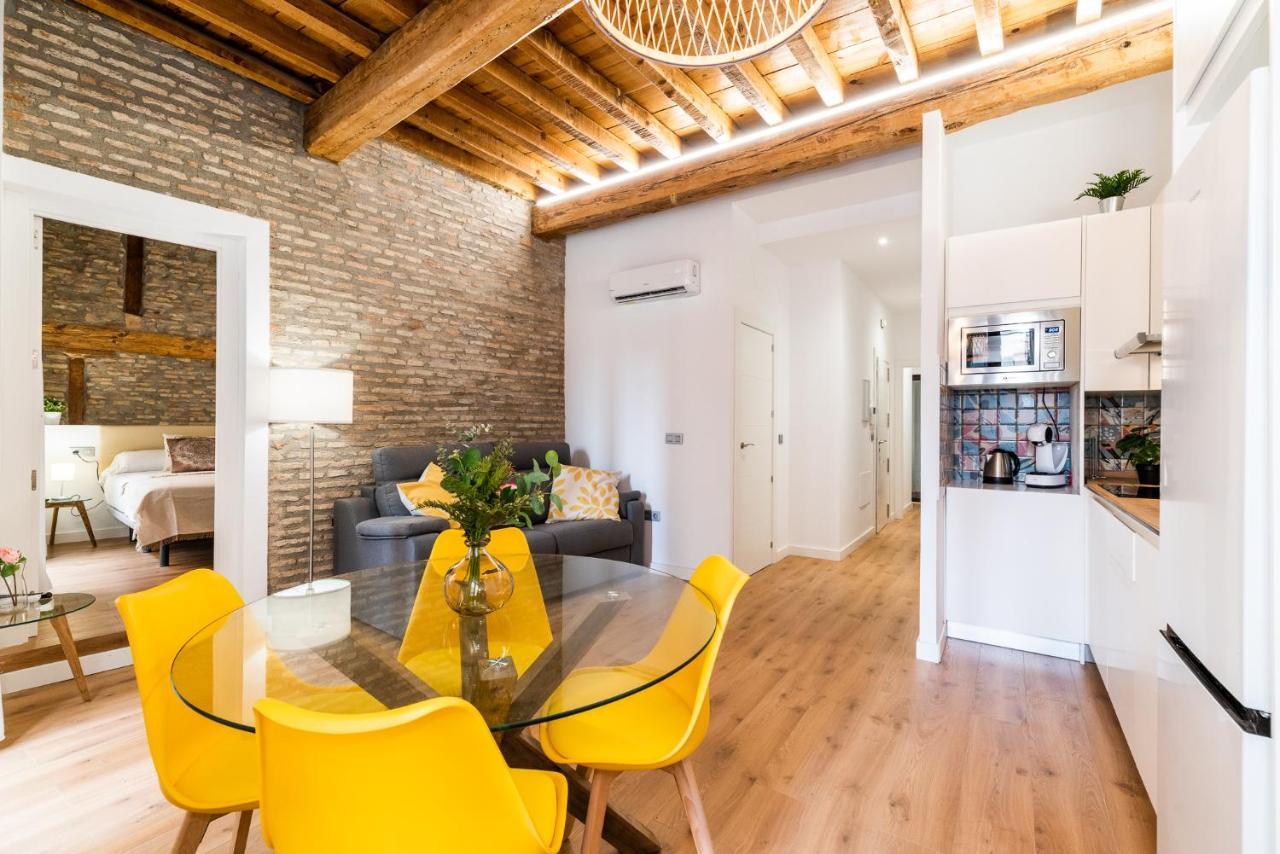 Wekey Homes Granada, Mesones Central Suites Екстериор снимка