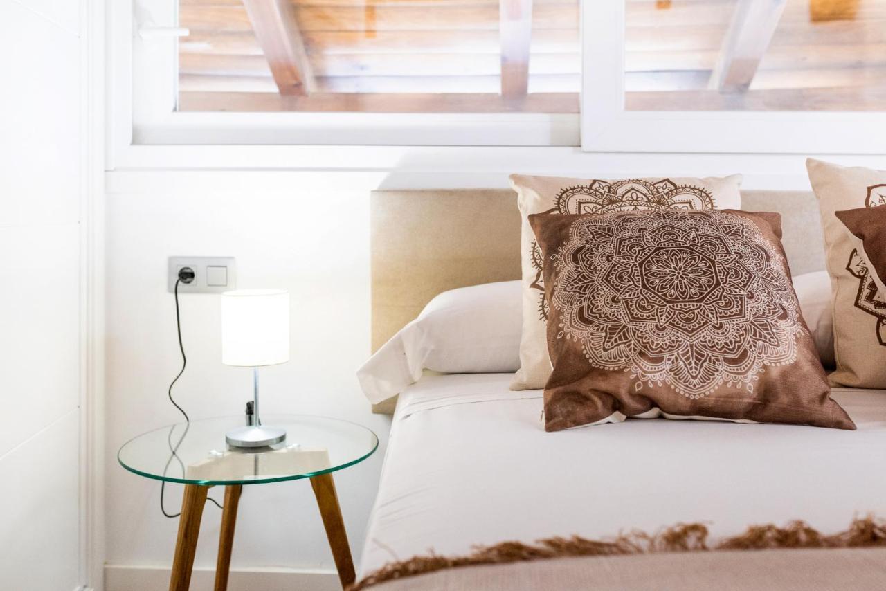 Wekey Homes Granada, Mesones Central Suites Екстериор снимка