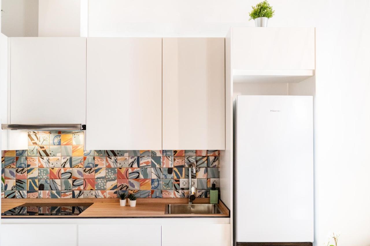 Wekey Homes Granada, Mesones Central Suites Екстериор снимка