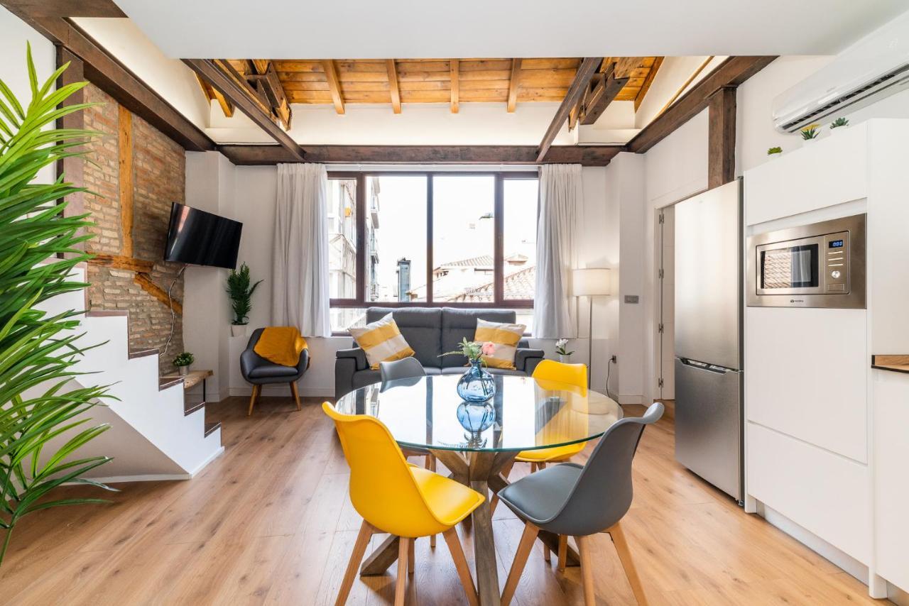 Wekey Homes Granada, Mesones Central Suites Екстериор снимка