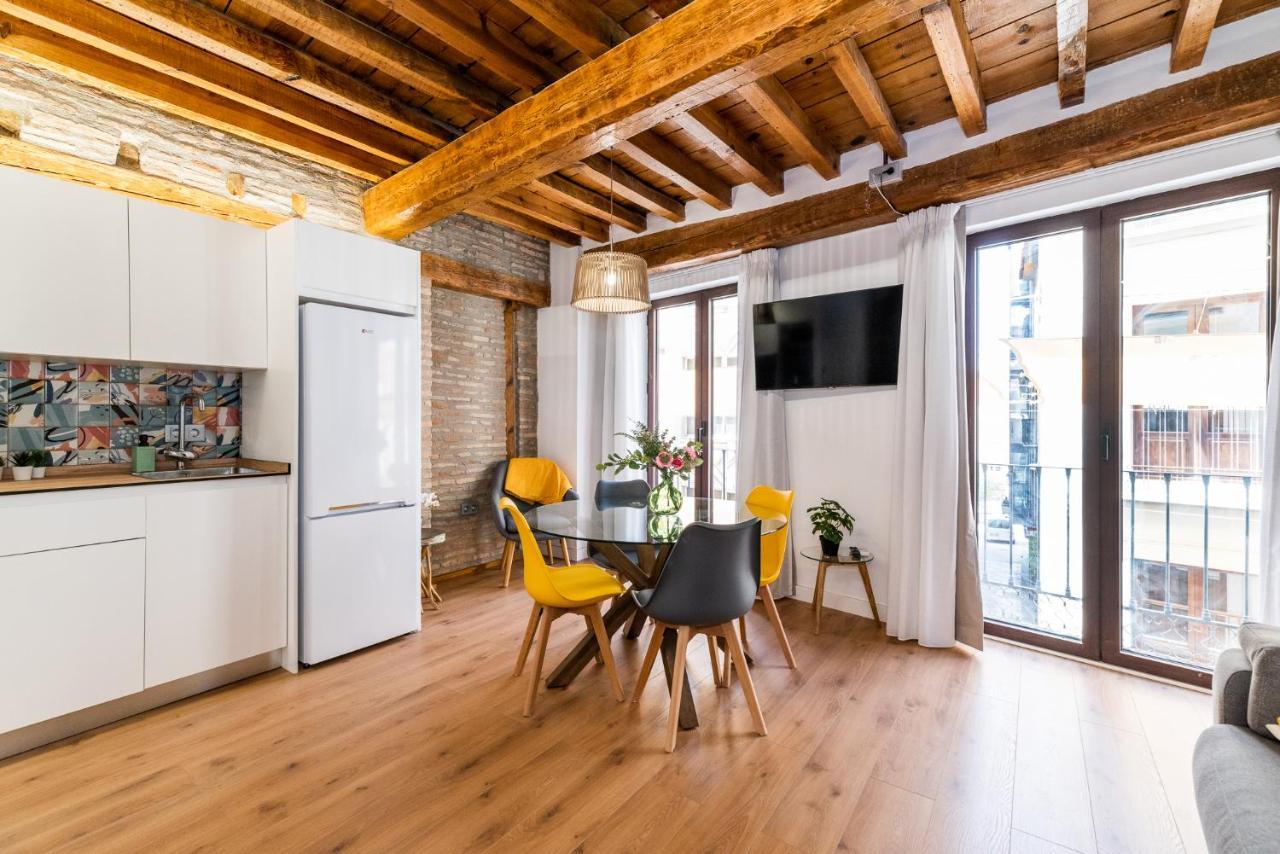 Wekey Homes Granada, Mesones Central Suites Екстериор снимка