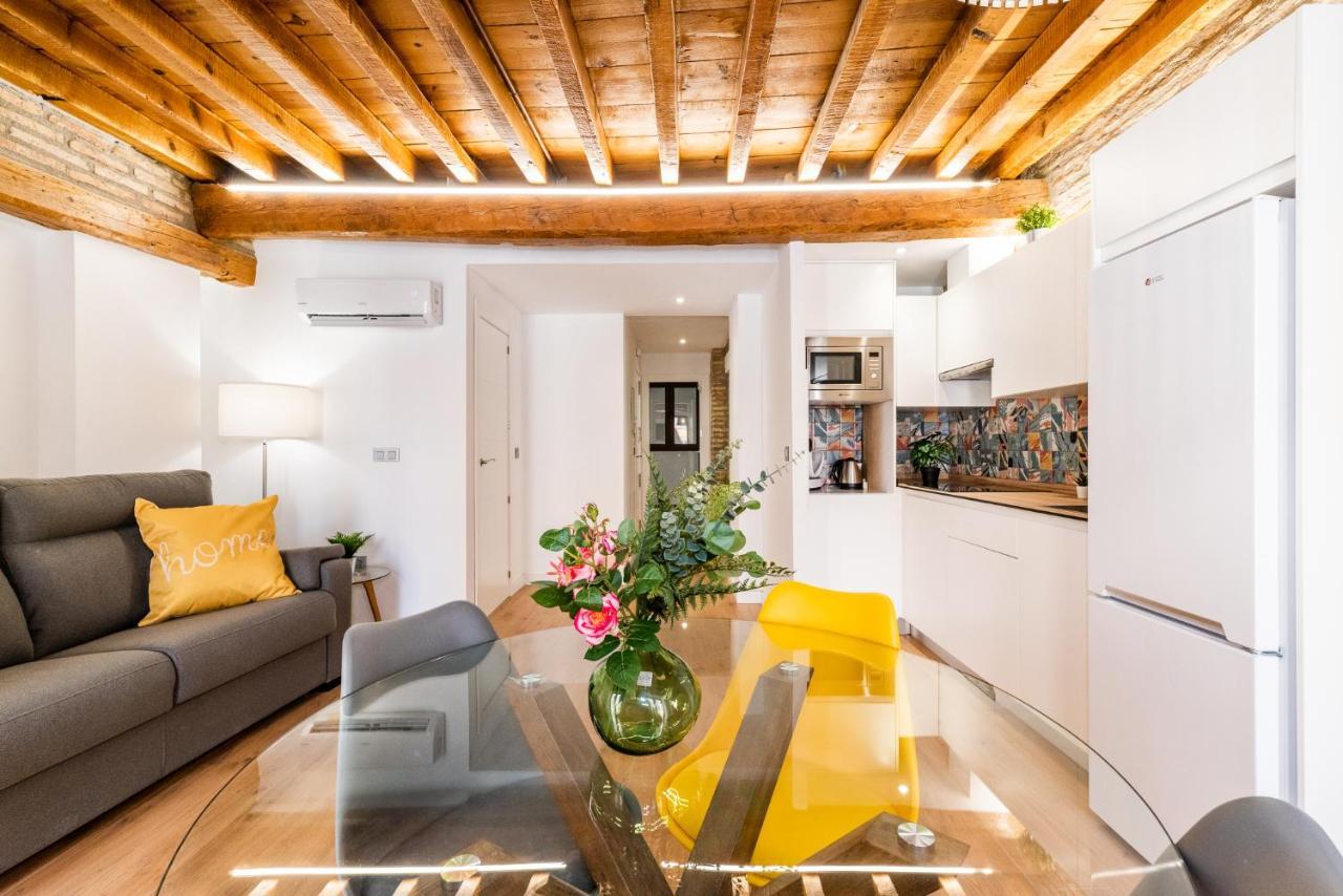 Wekey Homes Granada, Mesones Central Suites Екстериор снимка