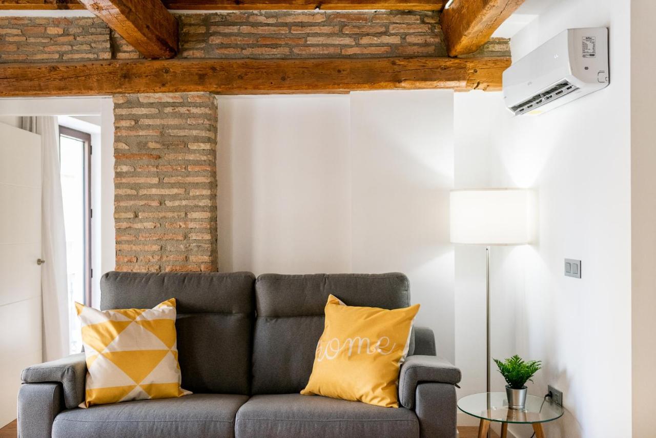 Wekey Homes Granada, Mesones Central Suites Екстериор снимка